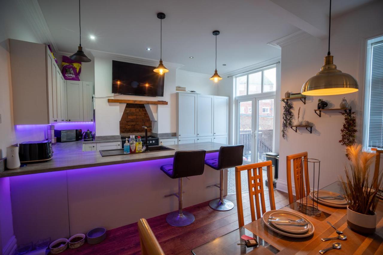 Appartement Cavendish Cat&Gaming House à Blackpool Extérieur photo