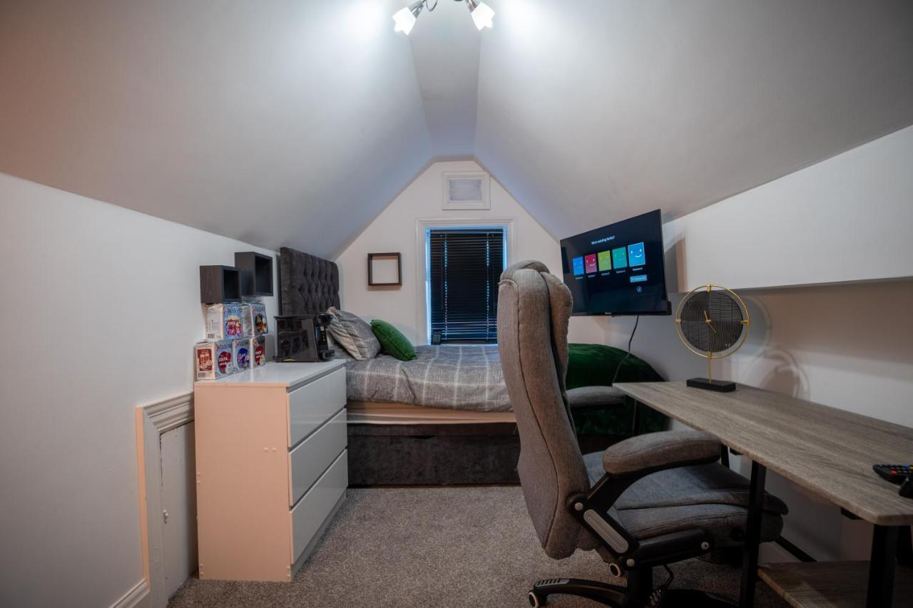 Appartement Cavendish Cat&Gaming House à Blackpool Extérieur photo
