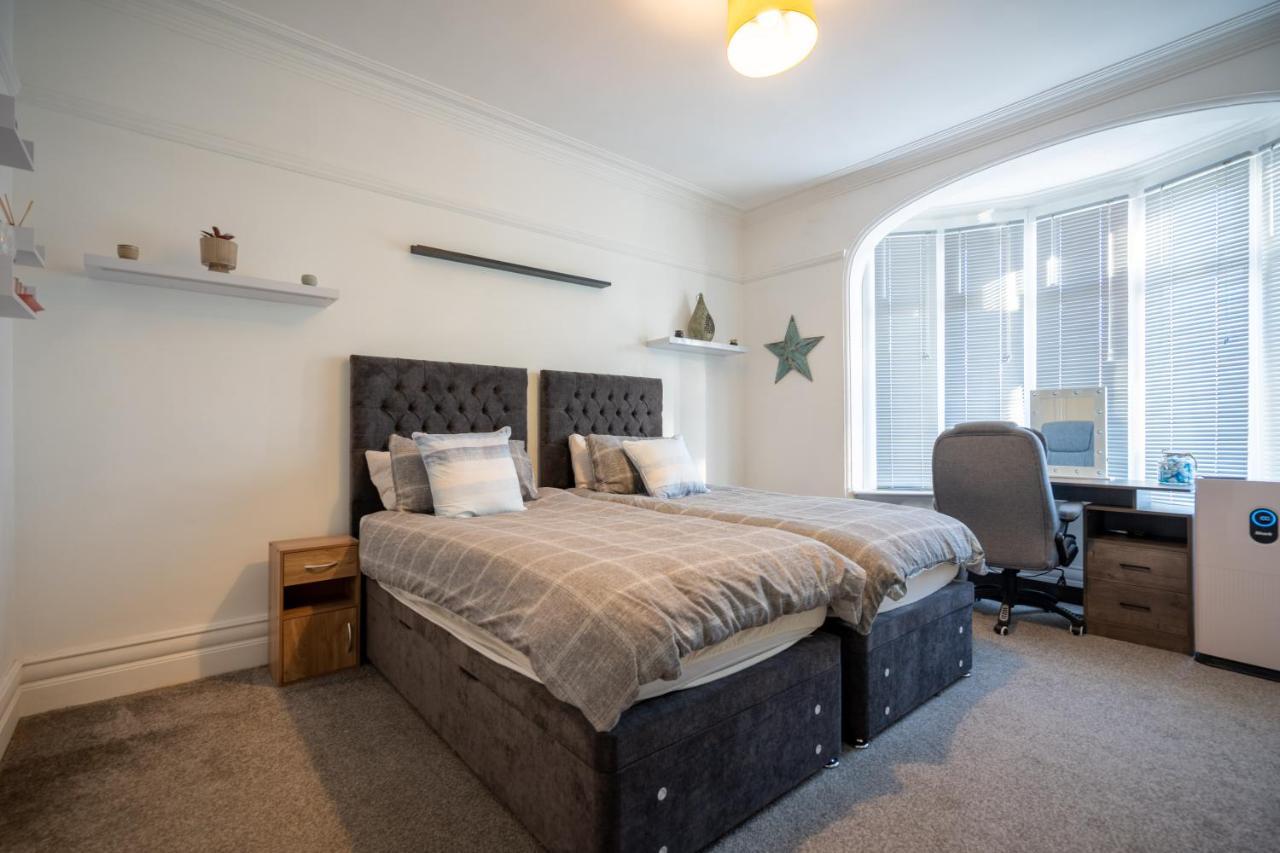 Appartement Cavendish Cat&Gaming House à Blackpool Extérieur photo